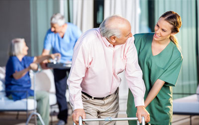 Sp�cialiste en soins aux personnes �g�es